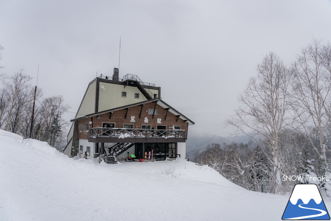 大雪山層雲峡・黒岳ロープウェイスキー場｜北海道ならではの静かな大自然とふわふわのパウダースノーを堪能するなら、のんびり真冬の『黒岳』がおススメです。